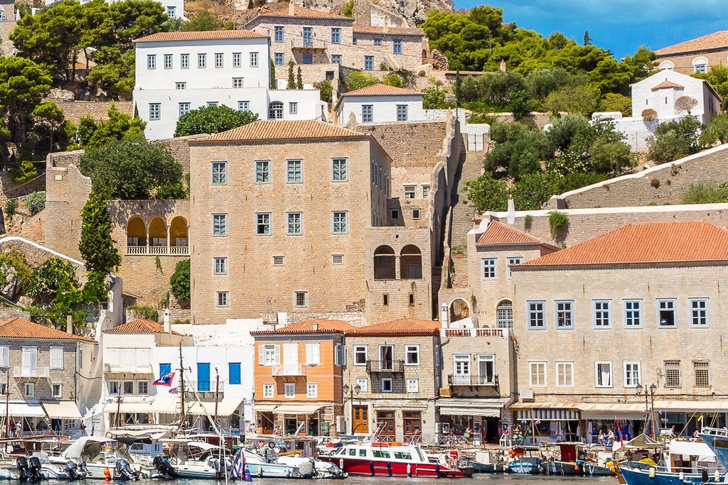 mansions in Hydra island